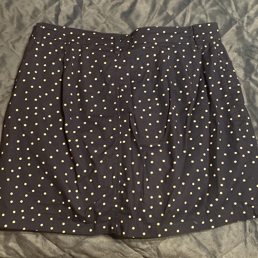 St. John’s Bay Va y/white Polka Skort - Picture 3 of 4